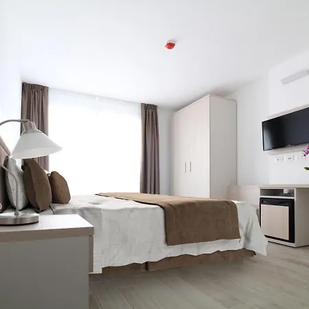 Eldorado, Depandance & 3* Γκράντο