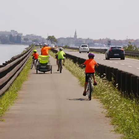 Eldorado, Depandance & 3*