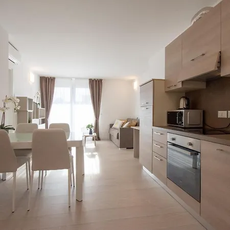 Eldorado, Depandance & Hotel Grado