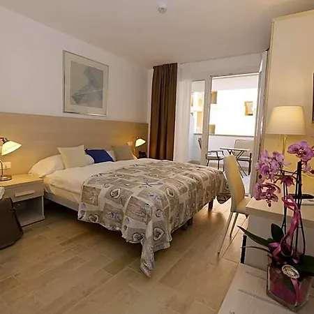 Eldorado, Depandance & Hotel Grado